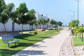 Property grounds - F) Casa Para 3 en Coto Privado en Valle Alto Verde (Sin.)