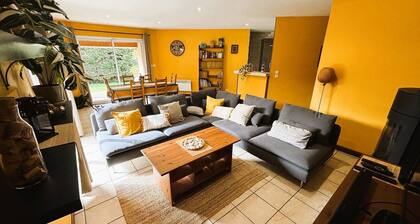 Maison Individuelle Située Dans un Quartier Résidentiel