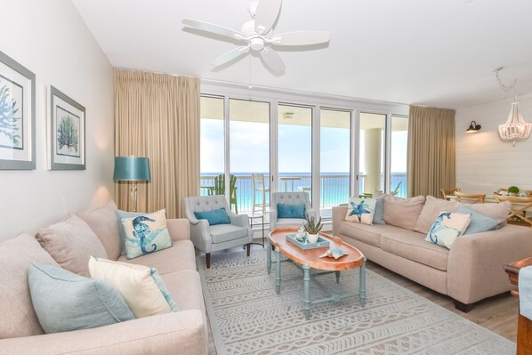 Smart TV - Beautiful 14th Floor 3BR Condo at Destin's Silver Beach Towers (Destin)