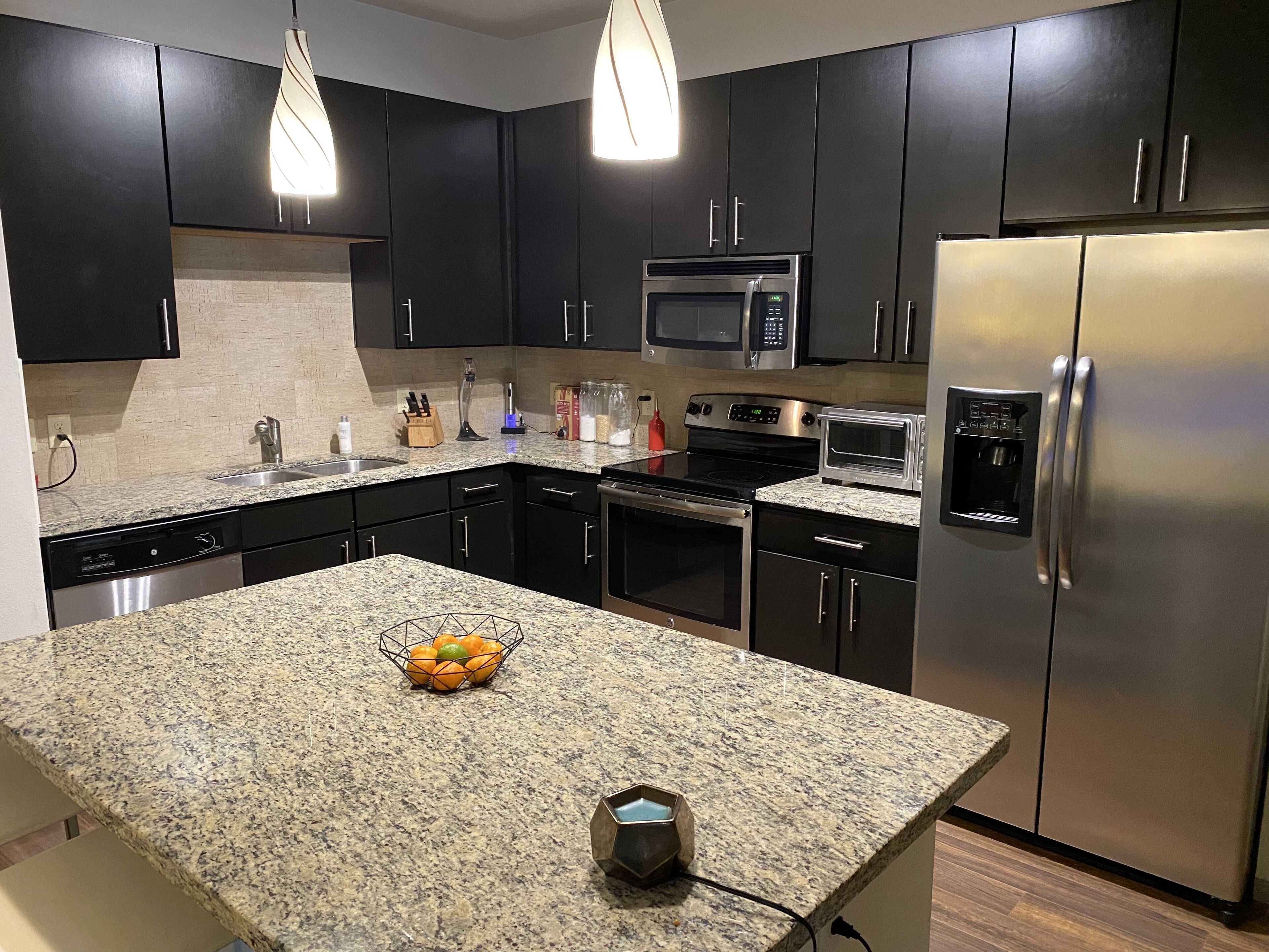 Microwave, dishwasher, cookware/dishes/utensils