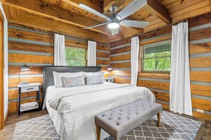 4 makuuhuonetta, silitysrauta/-lauta, internet, vuodevaatteet