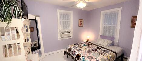 4 Schlafzimmer, Schreibtisch, Bügeleisen/Bügelbrett, kostenloses WLAN