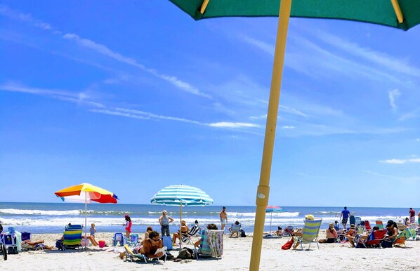 Beach nearby, sun-loungers