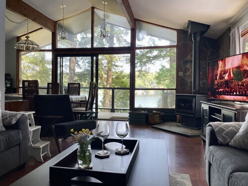 Sunset Retreat Lake Rosseau 