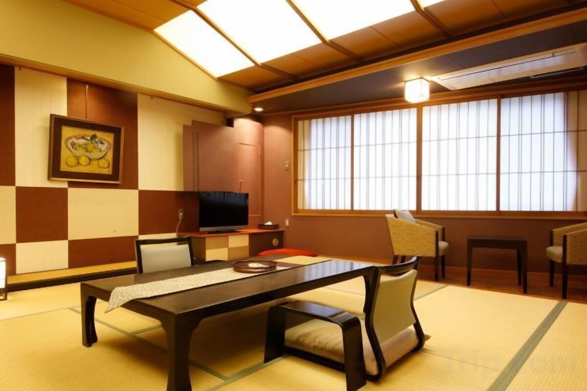 Deluxe Japanese-style Room -ICHIMATSU-