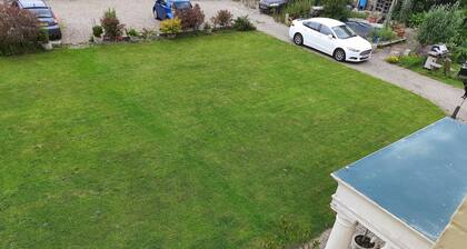 Self Contained apartment in Winterton Hall