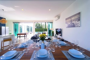 Dining -  Harmony Villa 5 Bedroom Modern Pool Villa (KH-A7) (Hua Hin)