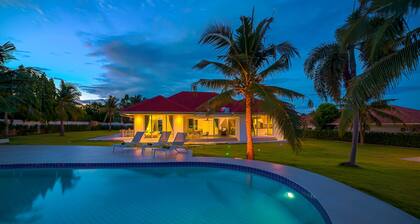 Amazing 6 Bedroom Pool Villa ED60
