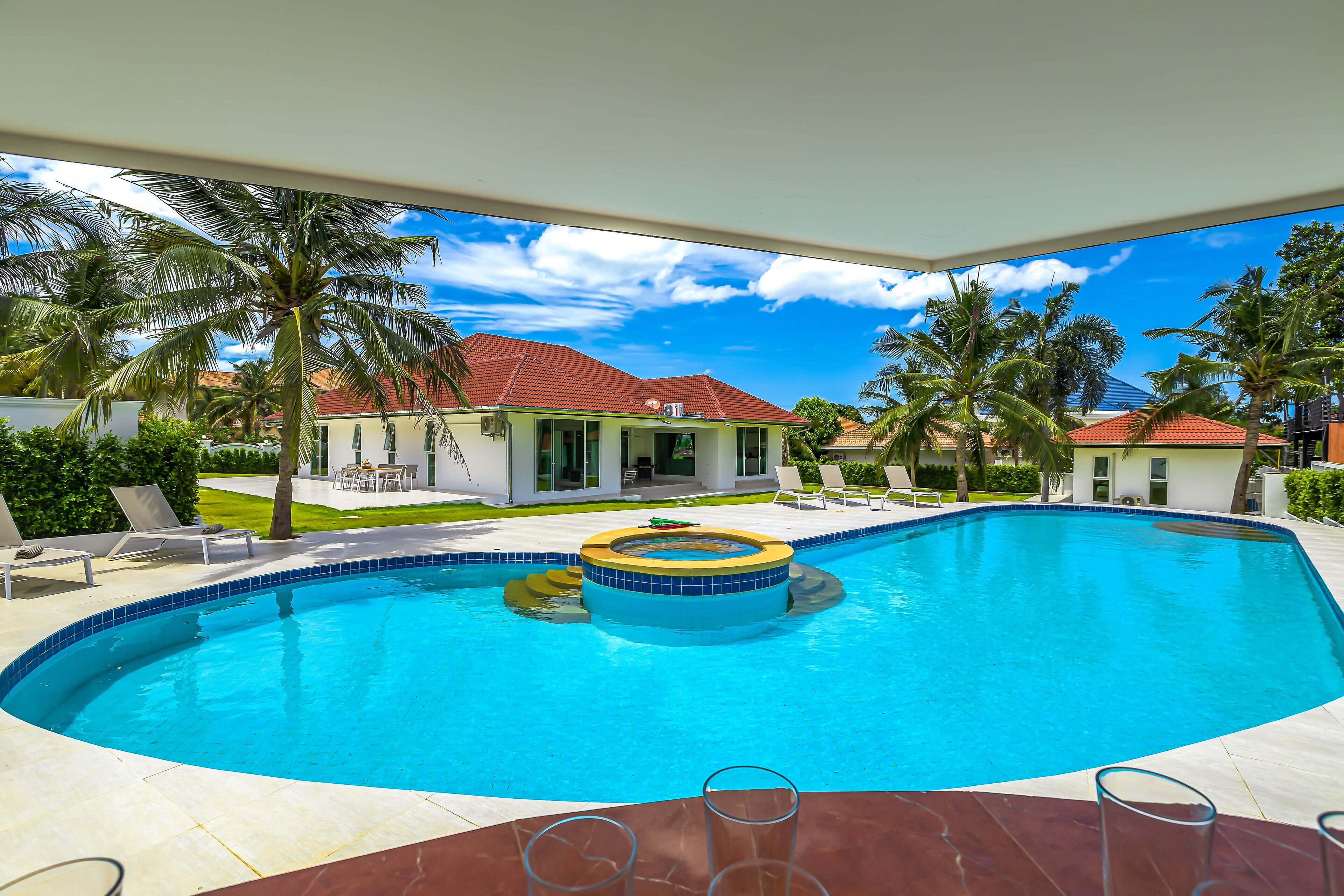 Vila | Piscina particular