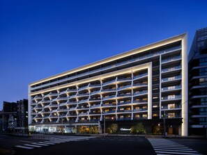 Property entrance - Oakwood Hotel & Apartments Azabu Tokyo (Tokyo)