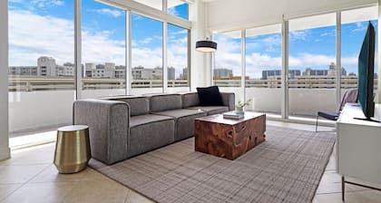 Roami at Sunny Isles