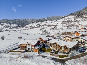 Exterior - Sustainable apartment with terrace and wellness (Piesendorf)