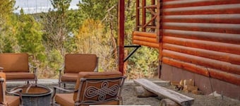 Cabin in the Pines - 3 Minutes to the beach, docks or golf!