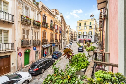 Holiday Apartment ‘Sardinia Gem House’ with Sea View, Wi-Fi, A/C & Balcony