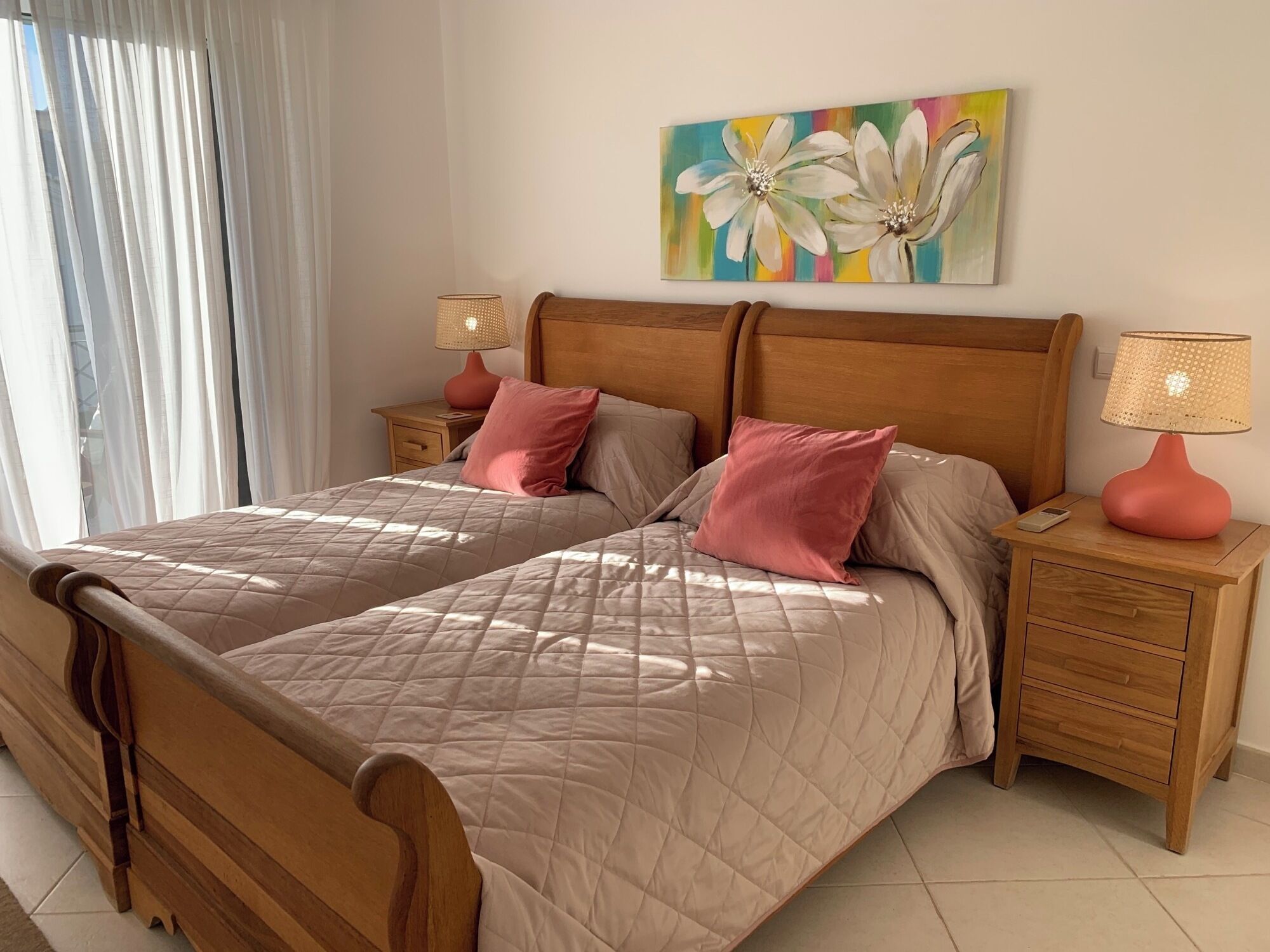 3 chambres, fer et planche à repasser, Wi-Fi gratuit, draps fournis