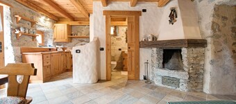 Chalet de montaña "Bio Wild" con vistas a la montaña y jardín; admite mascotas