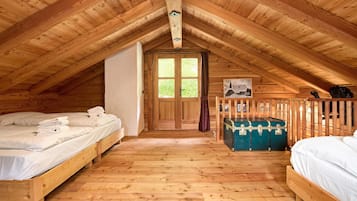 1 camera, ferro/asse da stiro, lenzuola