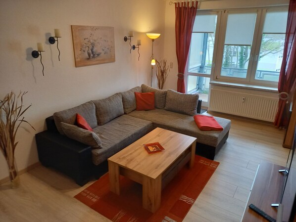 Unclassified image, 1 of 11, button