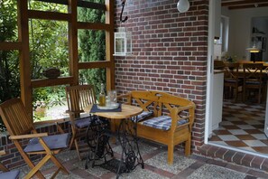 Outdoor dining - Skipper Huus, Deutschland (Esens)