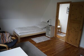 3 bedrooms, WiFi, bed sheets - Skipper Huus, Deutschland (Esens)