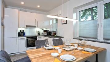 Fridge, microwave, oven, dishwasher