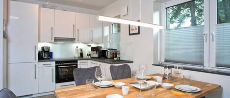 Fridge, microwave, oven, dishwasher