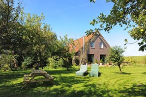 Property grounds - Ferienwohnung Verklicker - Ferienwohnungen im Haus am Watt in Ostbense (Neuharlingersiel)