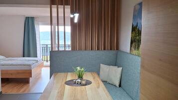 1 habitación, wifi y ropa de cama