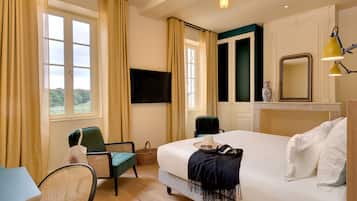 Superior Double Room | Premium bedding, in-room safe, desk, laptop workspace
