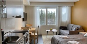 Levi Studio | Tabla de planchar con plancha y wifi gratis