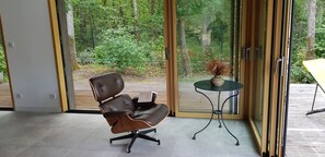 Interior - Cabin in the Fontainebleau Forest (Le Vaudoué)
