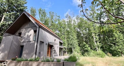 Cabin in the Fontainebleau Forest