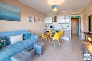 Living area - FOREVER by Design Studio (Bellano)