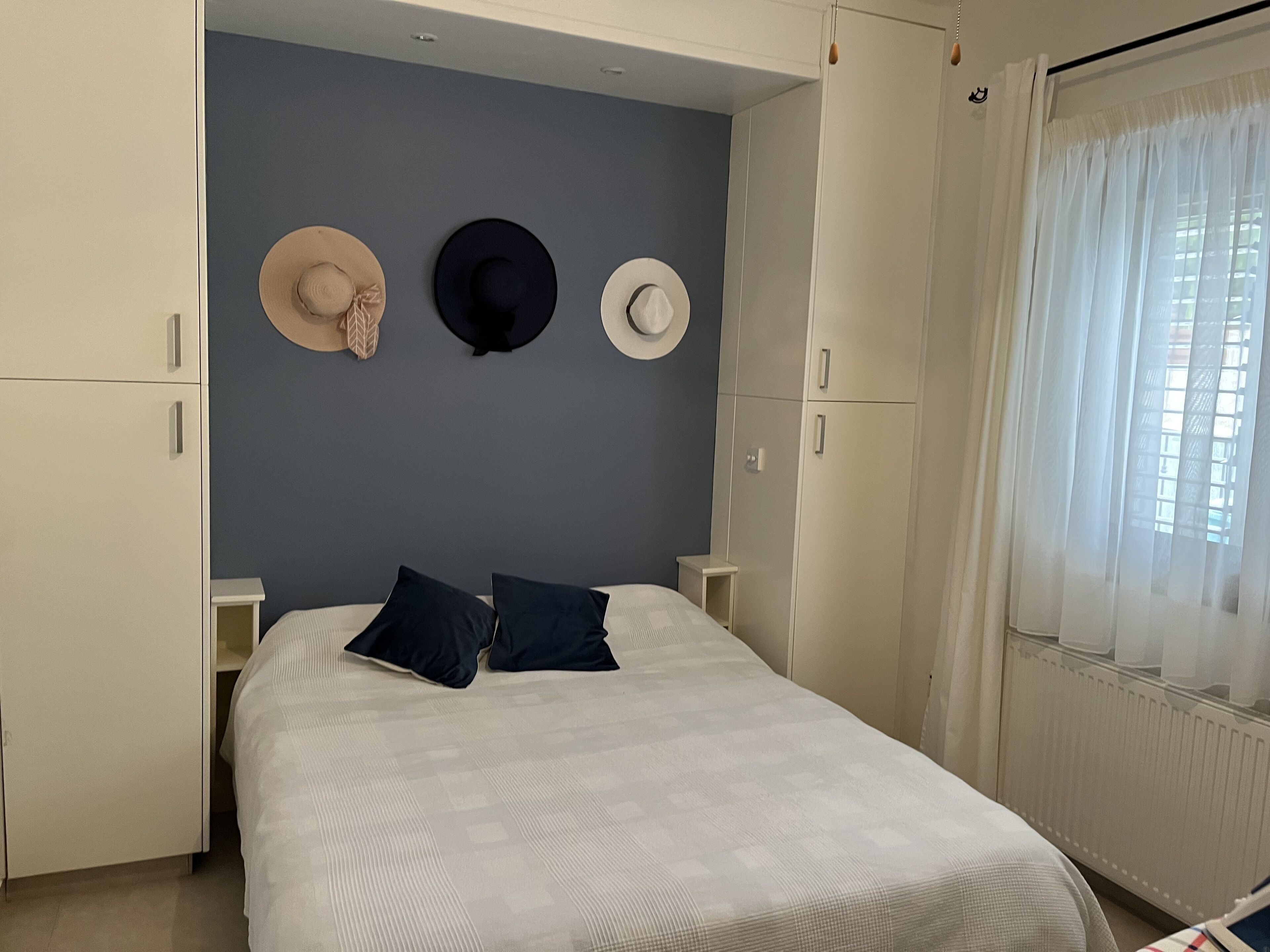 3 camere, ferro/asse da stiro, Wi-Fi gratuito, lenzuola