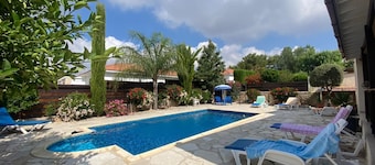 "Le Caroubier" Splendid 3 Bedrooms Bungalow