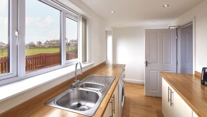 House | Private kitchen - Baye view (Whitby)