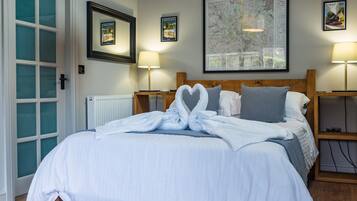 Apartment | 1 bedroom, iron/ironing board, free WiFi, bed sheets