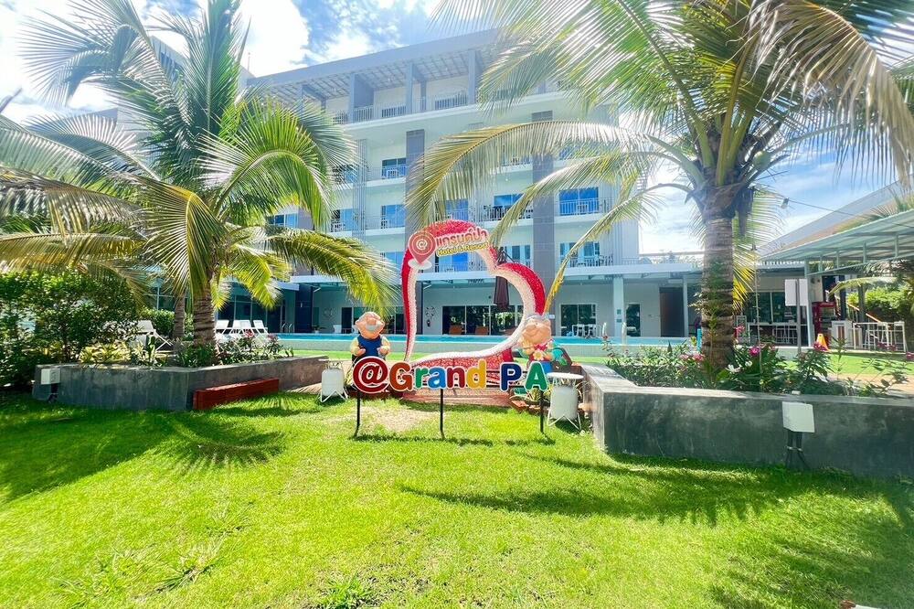 GRAND PA Hotel&Resort Lamphun Chiang Mai