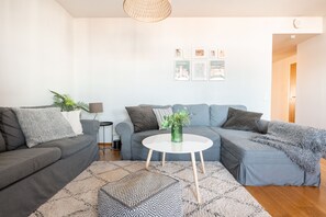 Living area - 2ndhomes Kamppi Center Apartment 9 (Helsinki)