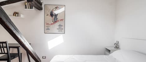 Appartement | 1 slaapkamer, een bureau, gratis wifi, beddengoed