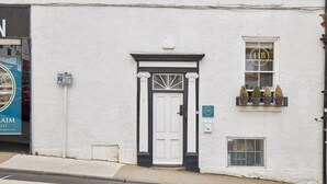 Exterior - The Runswick (Whitby)