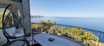 Villa Aegean Balcony