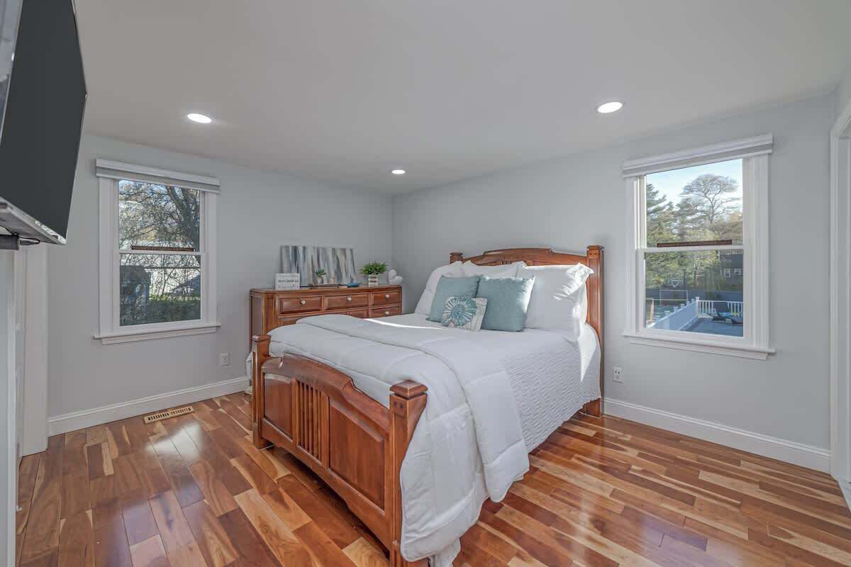 Comfortable Bedroom