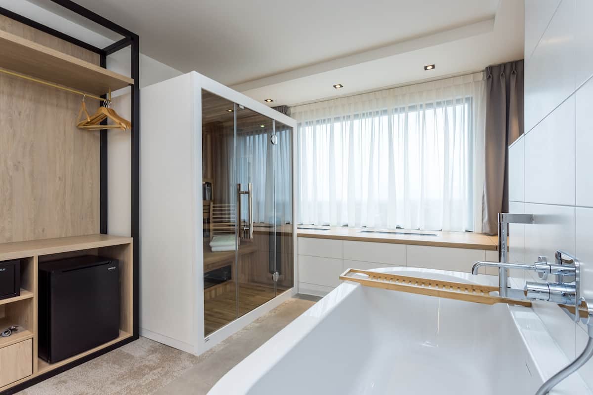 Suite, tina (Wellness) | 1 habitación, ropa de cama de alta calidad y edredón