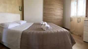 2 Schlafzimmer, Bügeleisen/Bügelbrett, WLAN, Bettwäsche