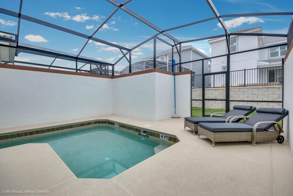 ทาวน์โฮม, 4 ห้องนอน | สระว่ายน้ำ | สระน้ำอุ่น