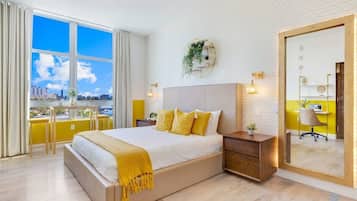 Desk, iron/ironing board, travel cot, WiFi