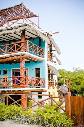 Photo non classée, 5 sur 27, bouton