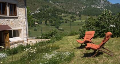 GĂźte Les Espelines Pour 15 Personnes Ă Vassieux en Vercors