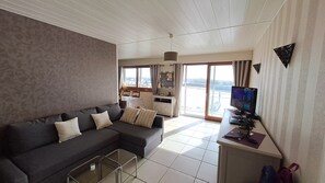 Televisión y estéreo 